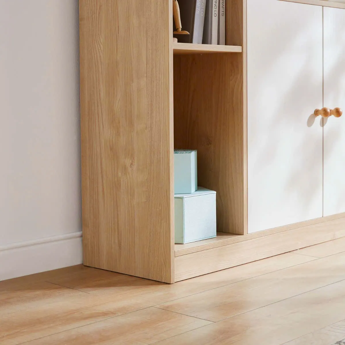 Tủ Hồ Sơ Gỗ Trang Trí Kết Hợp Tủ Đựng