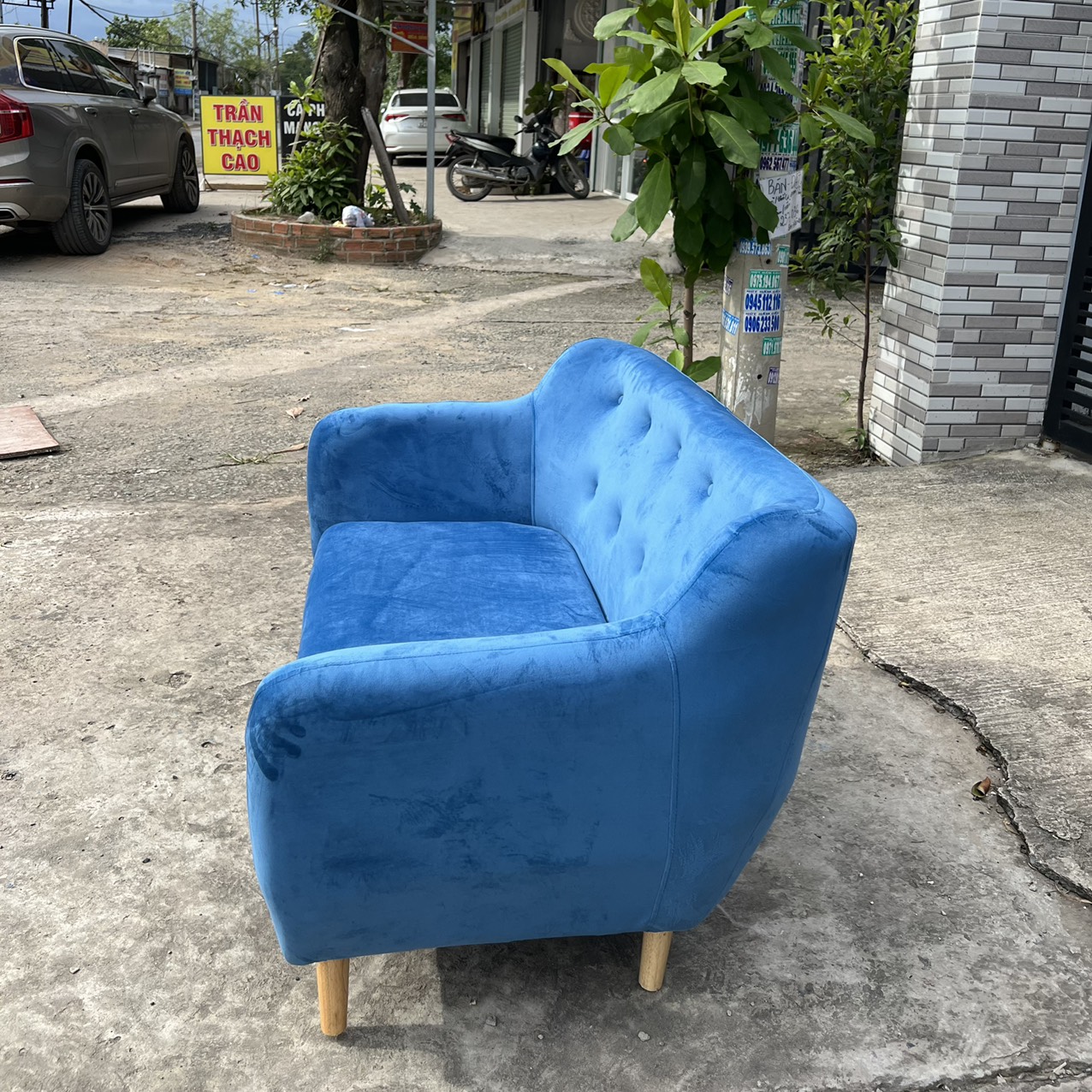 Sofa băng xanh nhung giá rẻ - SFB01