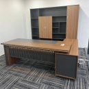Bàn Giám Đốc Chân Khối Đối Xứng Phối Yếm Nan Hiện Đại - BGD172