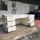 Bàn Làm Việc Gỗ Thiết Kế Hiện Đại Nhiều Ngăn Kéo Tiện Lợi - BG85