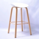 Ghế Bar Mặt Nhựa Chân Thép Sơn Tĩnh Điện - QB9