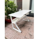 Bàn Văn Phòng Gaming Chân K Uốn Có Kệ - BLV102