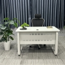 Bàn Văn Phòng Có Yếm Chân Uốn Nhập Khẩu - BLV120