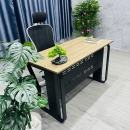 Bàn Văn Phòng Chân Atlas Mặt Góc Cạnh - BLV119