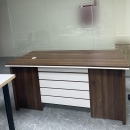 Bàn Giám Đốc Quản Lý Sọc Ngang 1m6 - BGĐ71