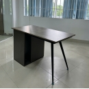 Bàn Làm Việc Vi Tính Có Hộc - BLV97