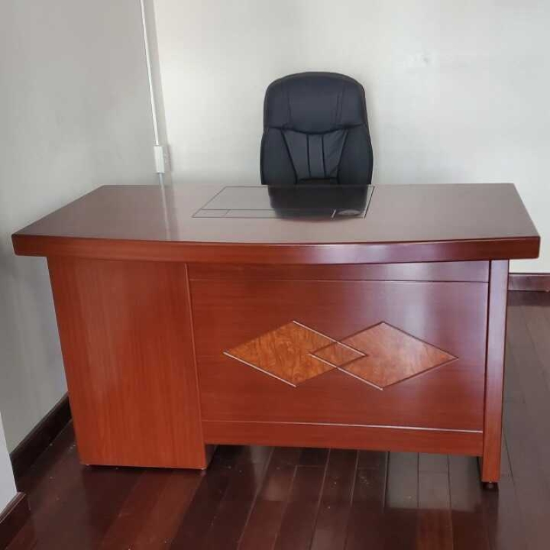 Bàn Giám Đốc 1m4  Sơn Màu PU Hoa Văn - BGĐ79