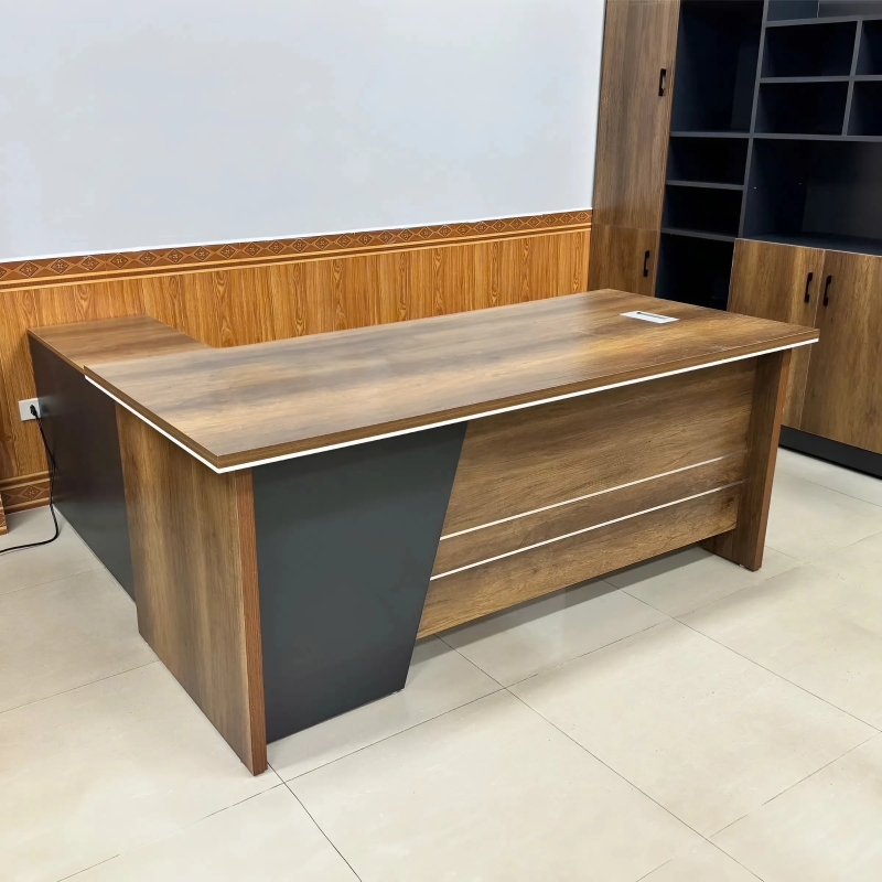 Bàn Giám Đốc Gỗ Chữ L Thiết Kế Yếm Cắt Chéo - BGD131