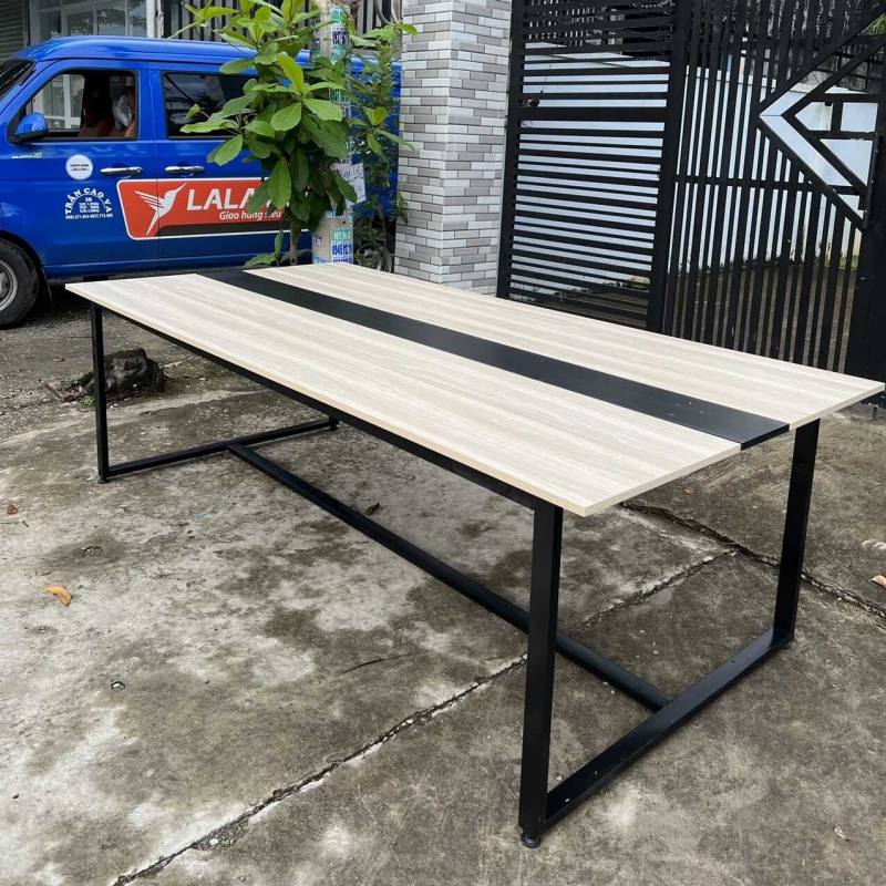 Bàn Họp Văn Phòng Chân Sắt 2m4 x 1m2 Giá Rẻ - BH12