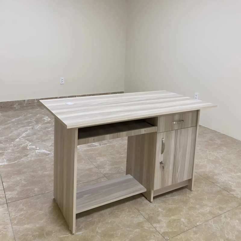 Bàn Làm Việc Gỗ Hộc Đầy Có Gác Chân - BG43