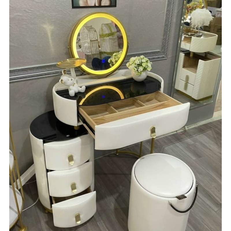 Bàn Trang Điểm Dáng Cao Sang Trọng - BTD12