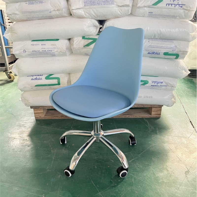 Ghế Bar Eames Nệm Chân Xoay - QB1