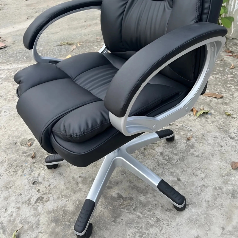 Ghế Giám Đốc Bọc Nệm Êm Ái - GGĐ13