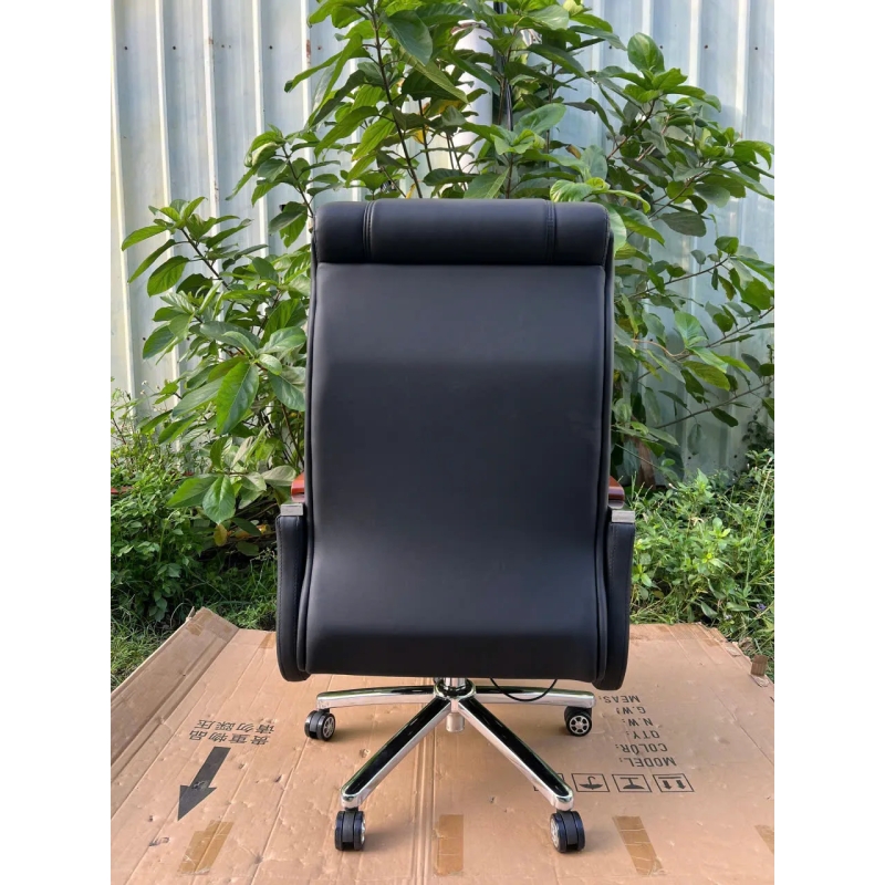 Ghế Giám Đốc Tay Gỗ Da Đen Đẳng Cấp - GGĐ47