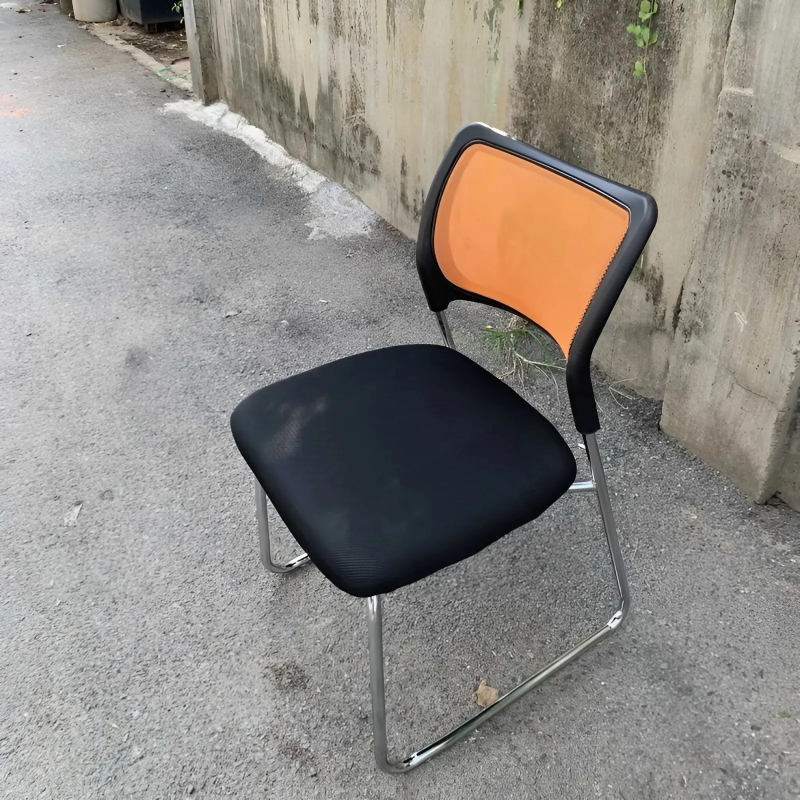 Ghế Phòng Họp Chân Quỳ Không Tay Màu Cam - GQ18