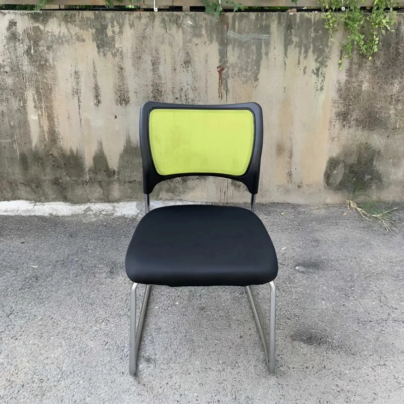 Ghế Phòng Họp Chân Quỳ Không Tay Xanh Lá - GQ17