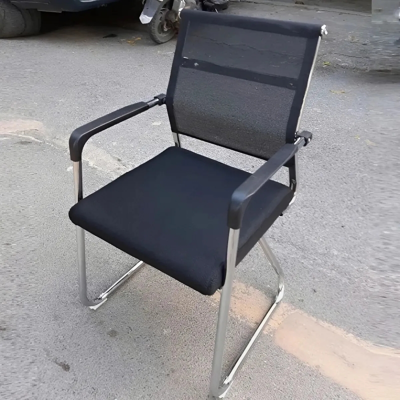 Ghế Phòng Họp Chân Quỳ Lưới Lưng Thấp - GQ23