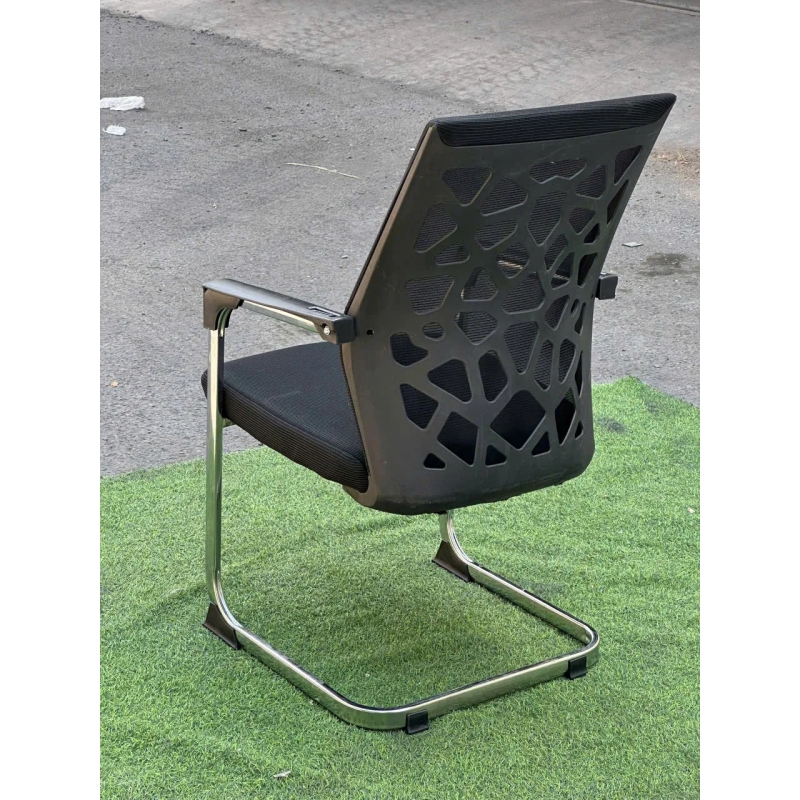 Ghế Phòng Họp Chân Quỳ Tựa Thoáng Khí - GQ36
