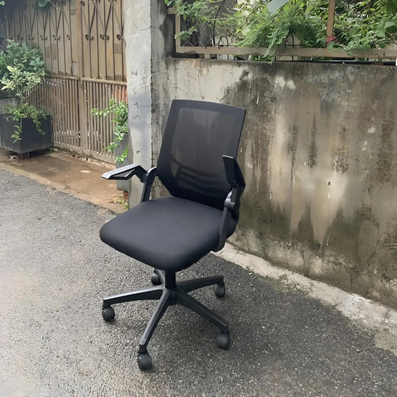 Ghế Xoay Văn Phòng Tay Gập Màu Đen - GX13