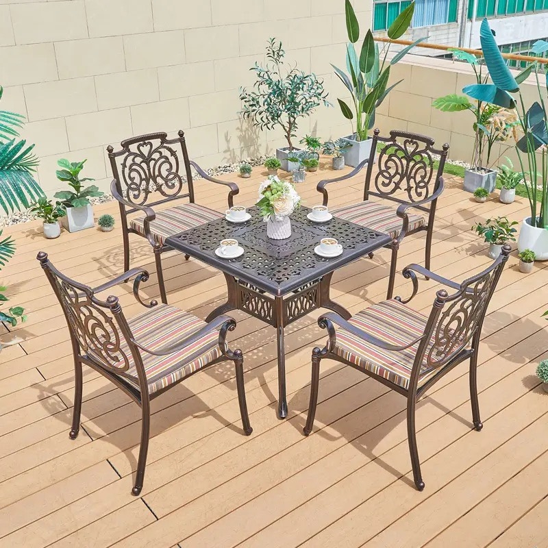 Bộ Bàn Ghế Sân Vườn Thiết Kế 4 Chỗ Đẳng Cấp - SV41
