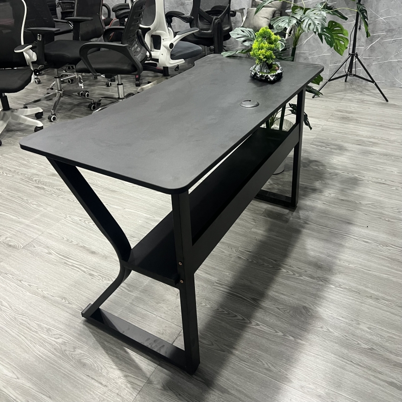 Bàn Văn Phòng Gaming Chân K Uốn Có Kệ - BLV102