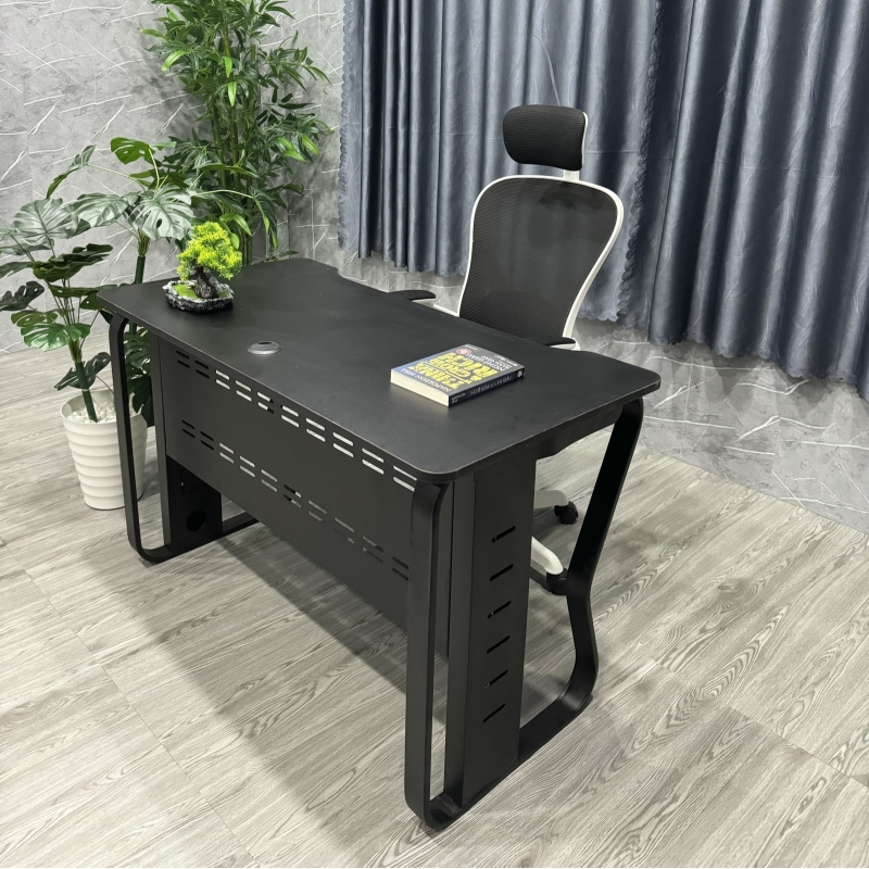 Bàn Làm Việc Chân Uốn Nhập Khẩu Hiện Đại - BLV118