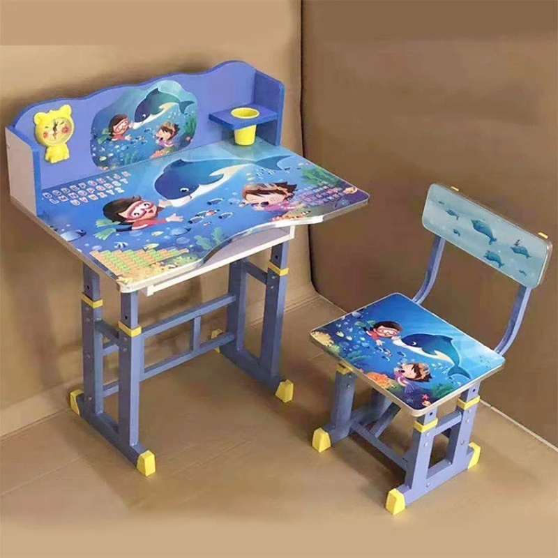 Bàn Học Sinh Hình Dán Hoạt Hình - BGHS2