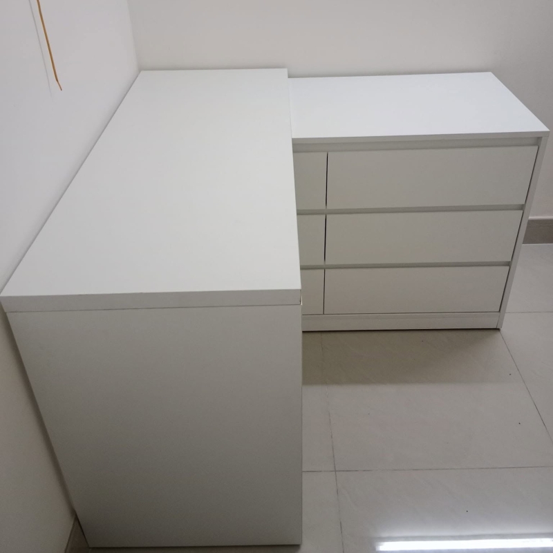 Bàn Trang Điểm Kết Hợp Tủ Trang Trí - BTD19