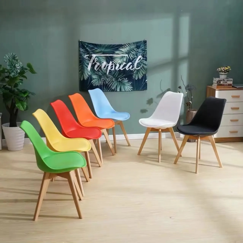 Ghế Cafe Tiếp Khách Emes Bọc Đệm Chân Gỗ - CF2